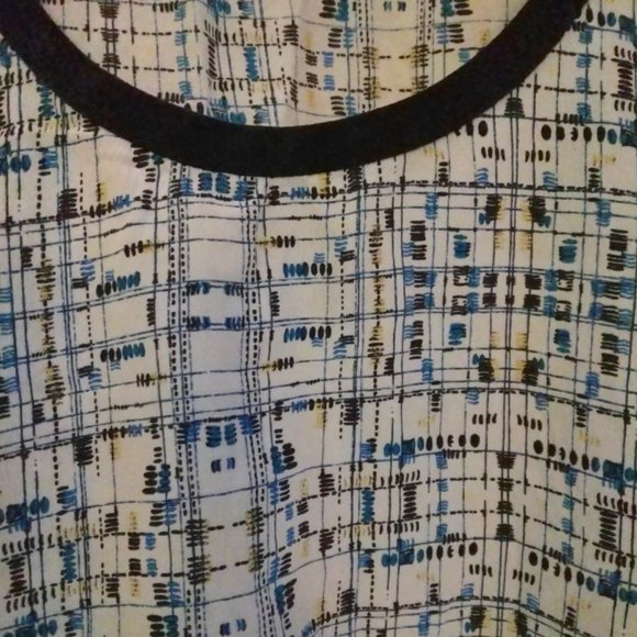 100% Silk Black Trim Art Museum Tank Top - Picture 5 of 11